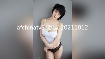 哥们非常漂亮白嫩的34F大奶女友被我搞到酒店,先教她如何胸推再操B,大咪咪被我操的直晃全程露脸,国语对白！